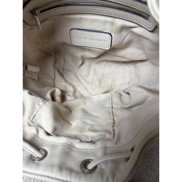 Steve Madden White Quilted Faux Leather Bucket Bag With Drawstring Closure - Picture 9 of 9